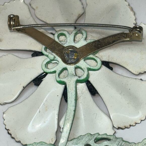 Vintage Floral Daisy Pin Retro 70’s Brooch - Picture 7 of 8